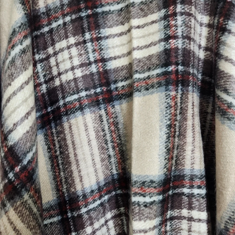FRAAS The Scarf Company Cape Poncho Plaid Brown /Black Cozy Wrap Onesize - Picture 4 of 8